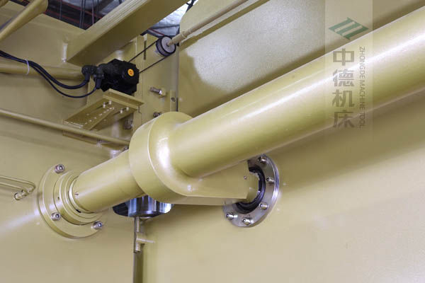ZDP-20050高精度扭軸同步裝置，采用知名品牌關節(jié)軸承，經(jīng)久耐用.jpg