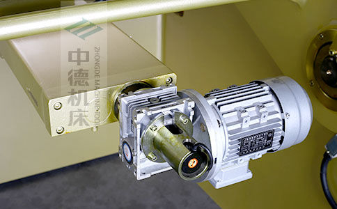 ZDS-1032后檔料減速電機(jī)，質(zhì)量好，模擬運(yùn)算定位速度快.jpg